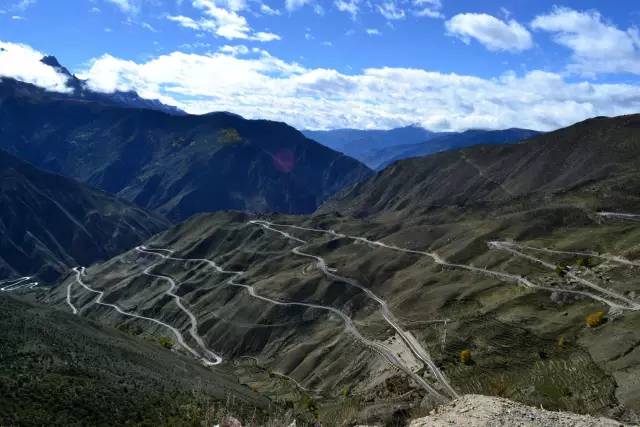 圖片:中國十大奇特工程- 進藏公路